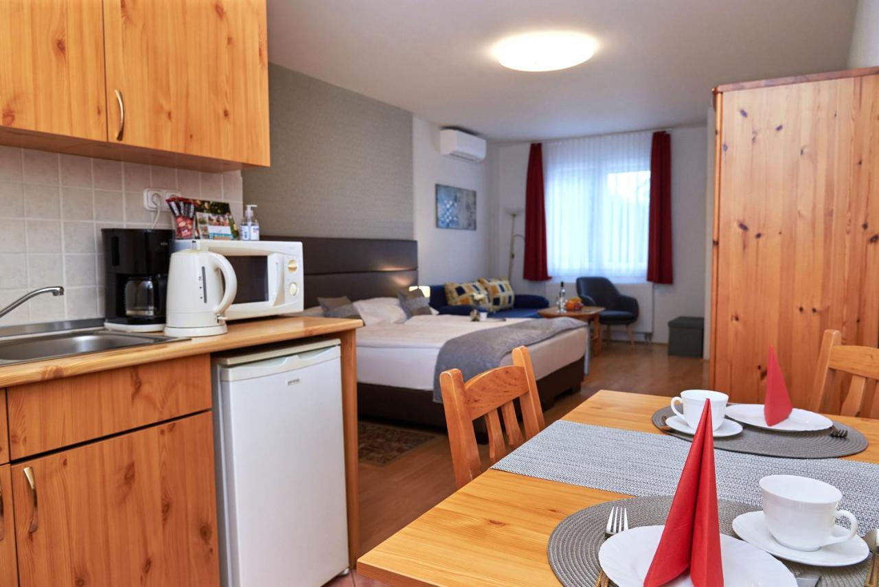 Apartman Brigitte Buekfuerdo Buitenkant foto