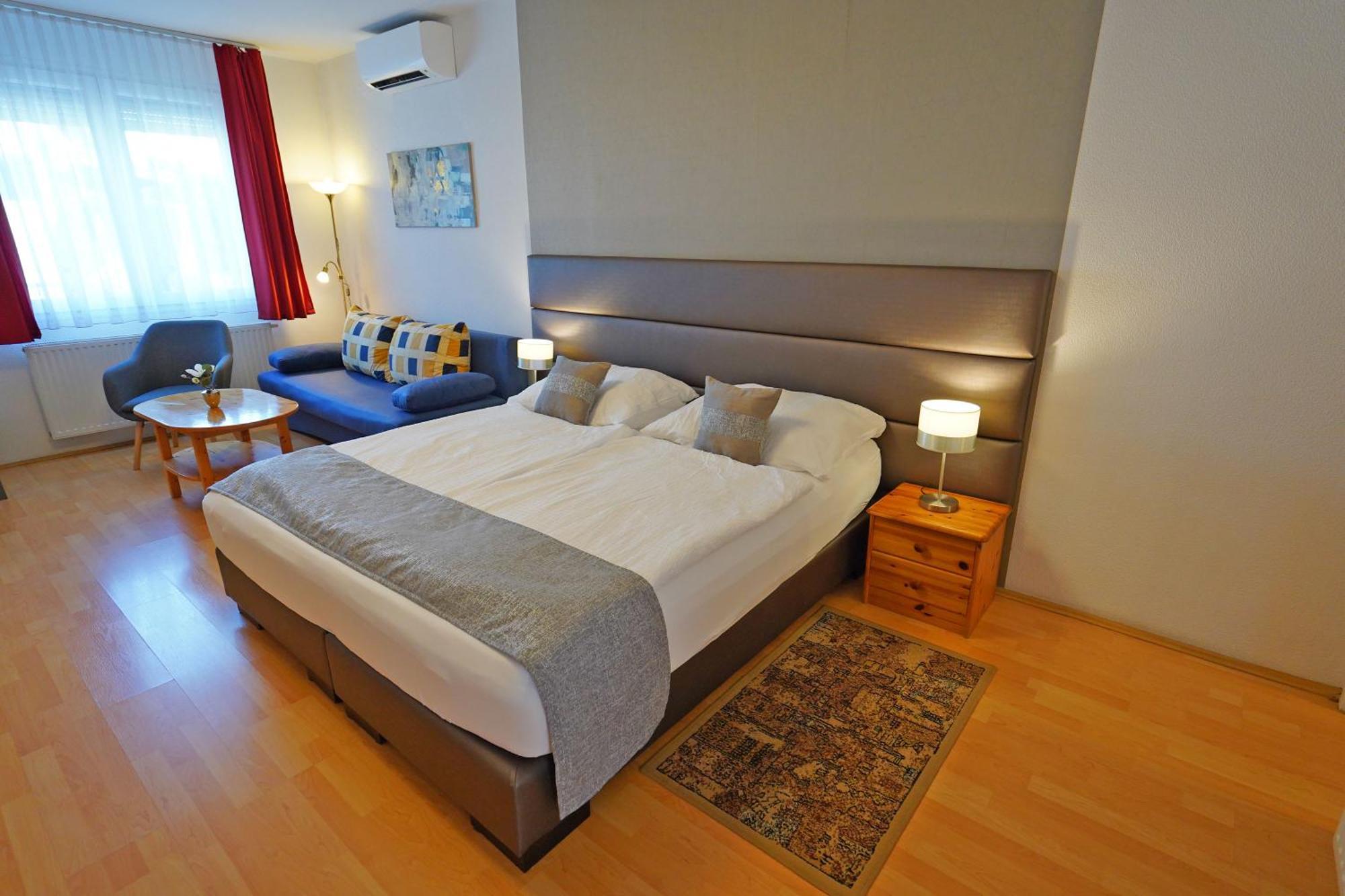 Apartman Brigitte Buekfuerdo Buitenkant foto
